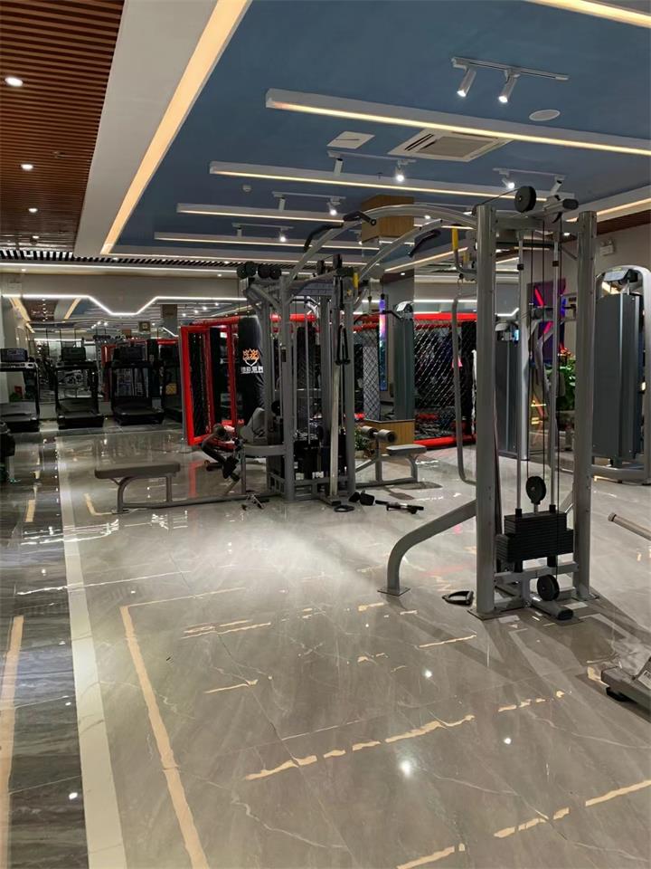 五人站綜合訓練器可以做哪些鍛煉呢？